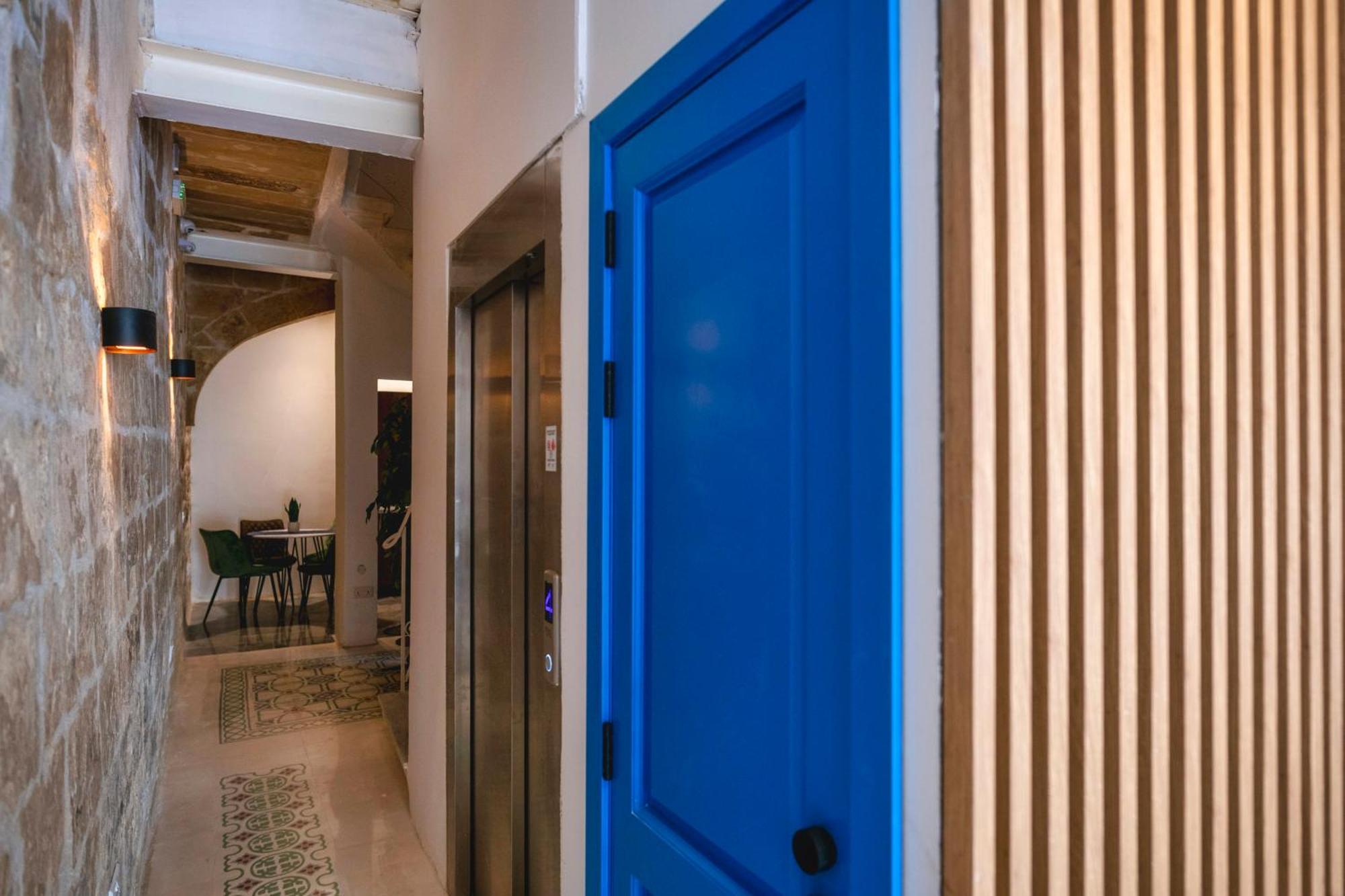 Mandera'S Boutique Suites & Dorms فاليتا المظهر الخارجي الصورة