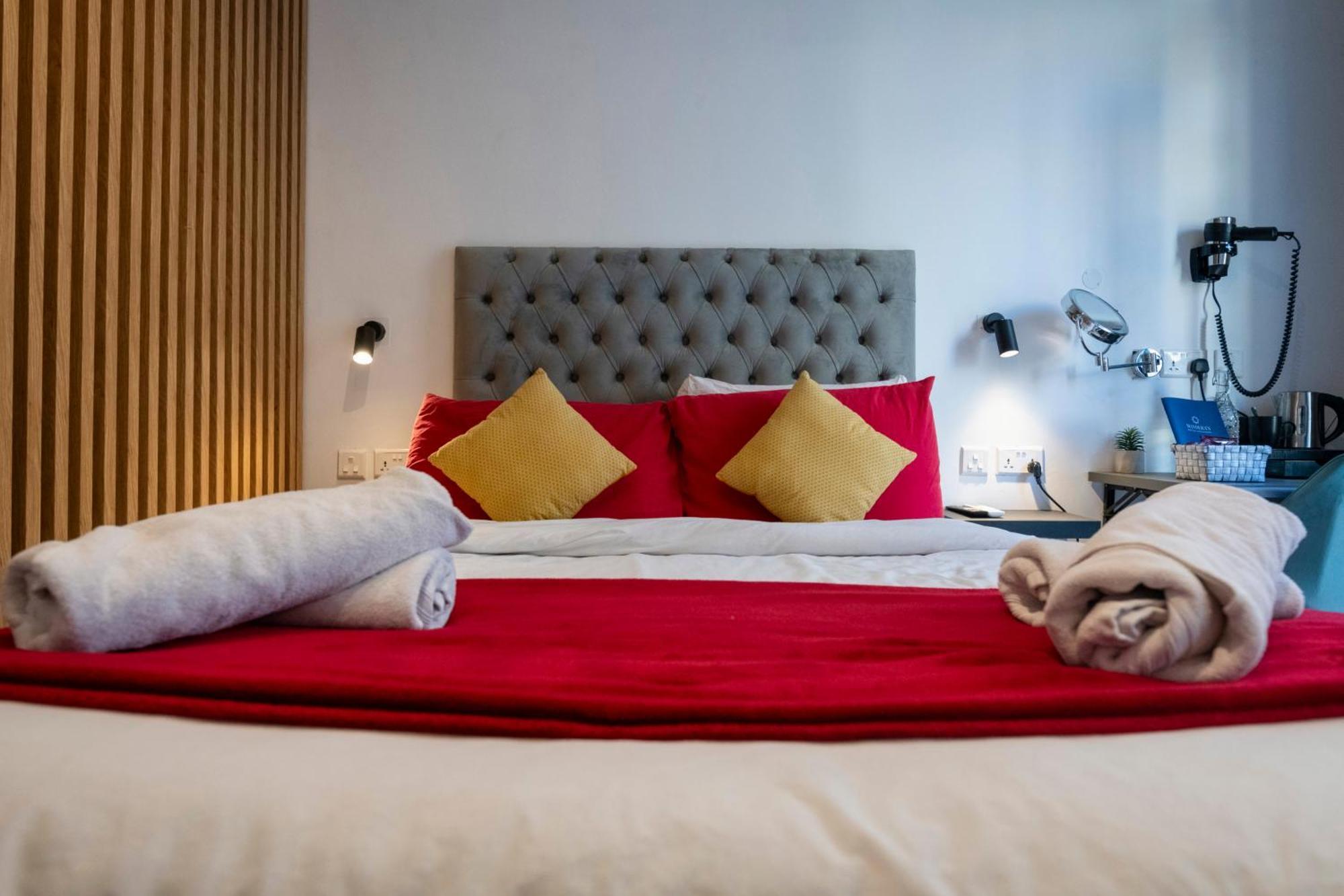 Mandera'S Boutique Suites & Dorms فاليتا المظهر الخارجي الصورة