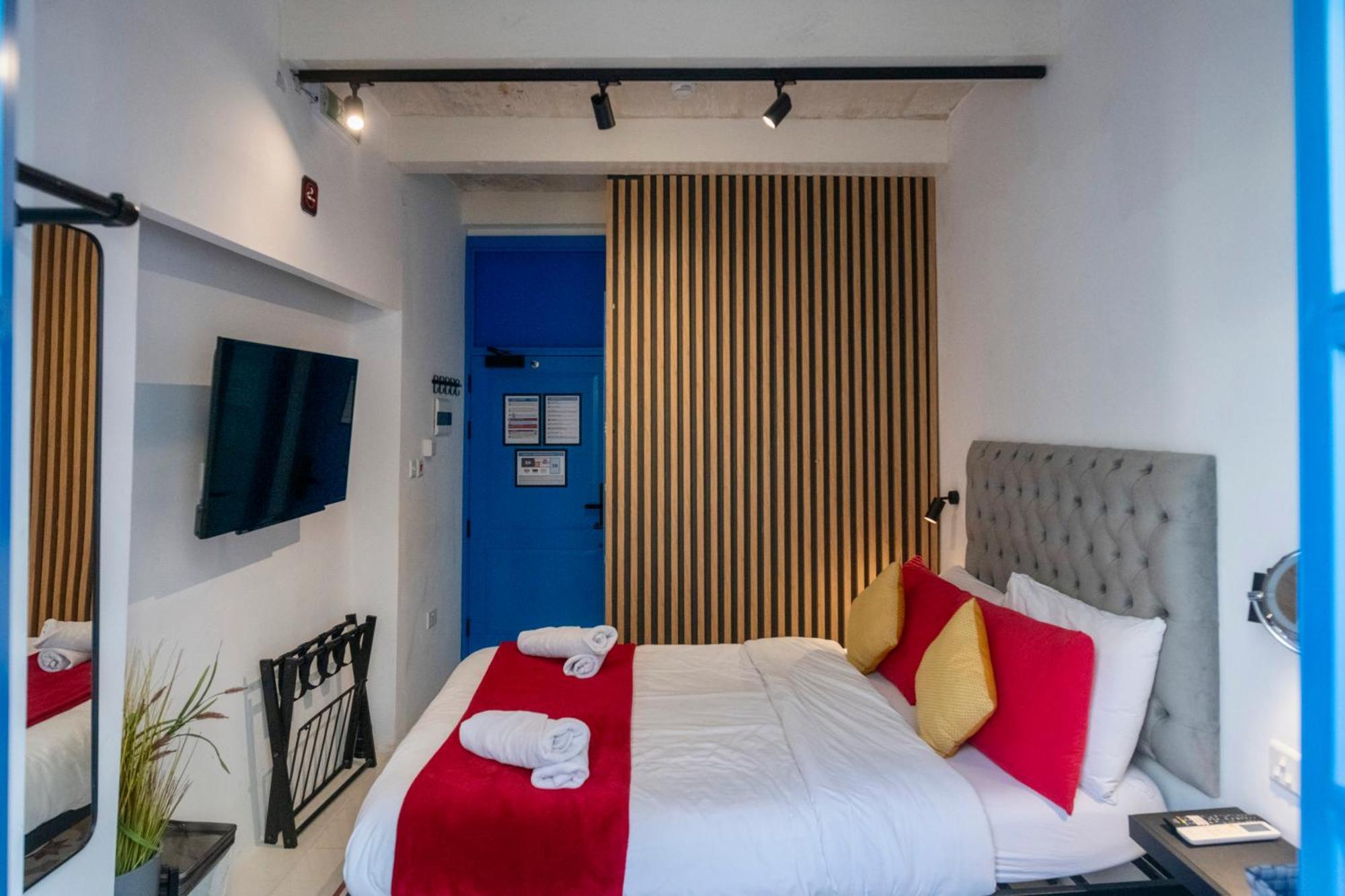Mandera'S Boutique Suites & Dorms فاليتا المظهر الخارجي الصورة