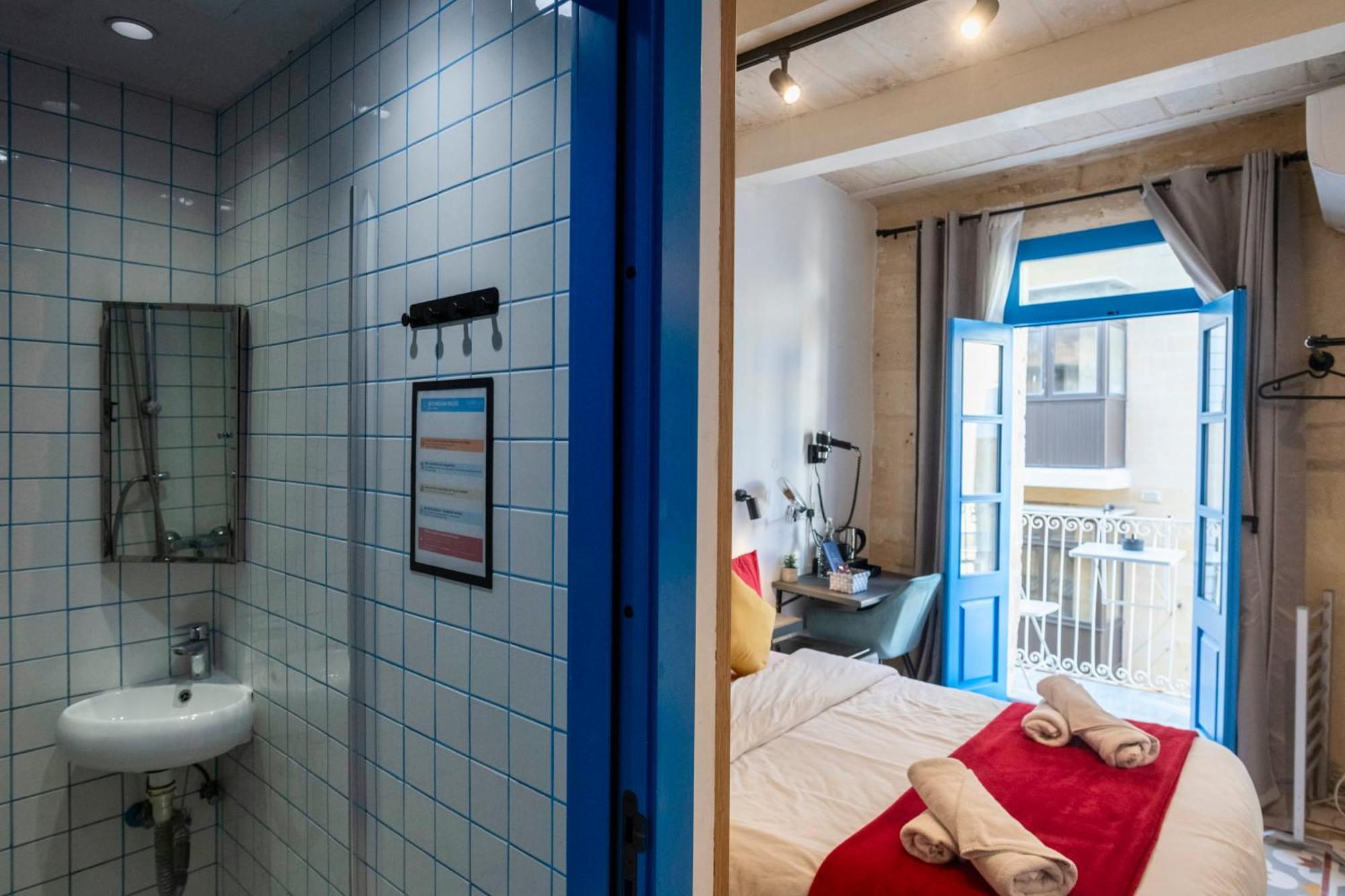Mandera'S Boutique Suites & Dorms فاليتا المظهر الخارجي الصورة