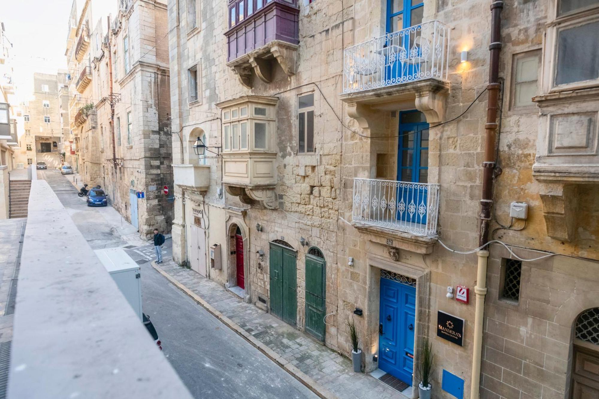 Mandera'S Boutique Suites & Dorms فاليتا المظهر الخارجي الصورة