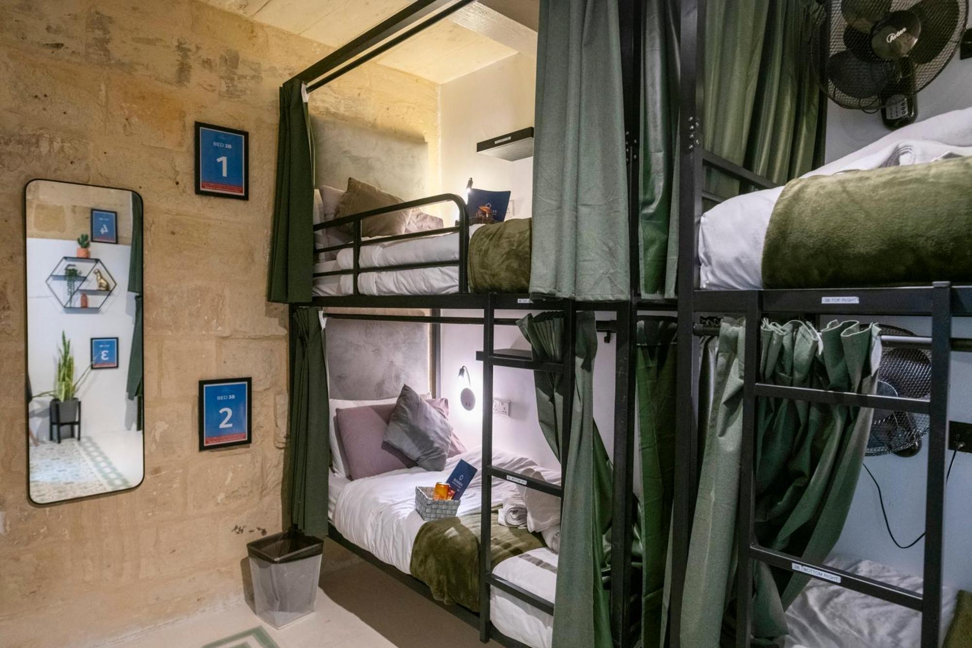 Mandera'S Boutique Suites & Dorms فاليتا المظهر الخارجي الصورة