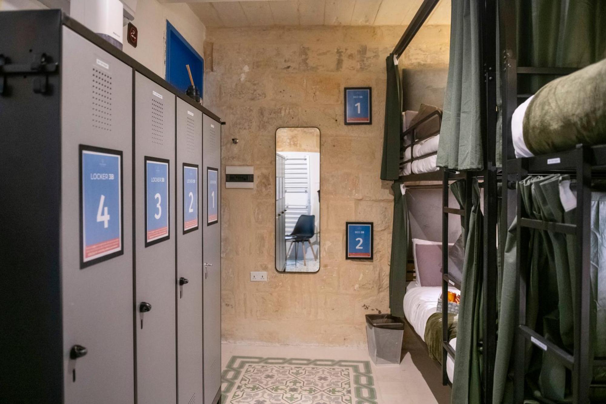 Mandera'S Boutique Suites & Dorms فاليتا المظهر الخارجي الصورة